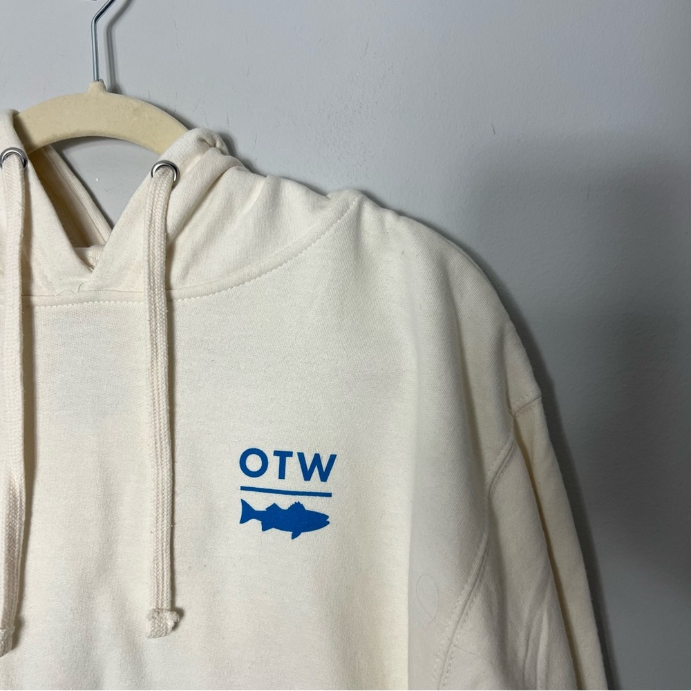 NEW OTW On the Water Fish Fisherman Cream Hoodie Sweatshirt Pullover *J - Picture 2 of 8
